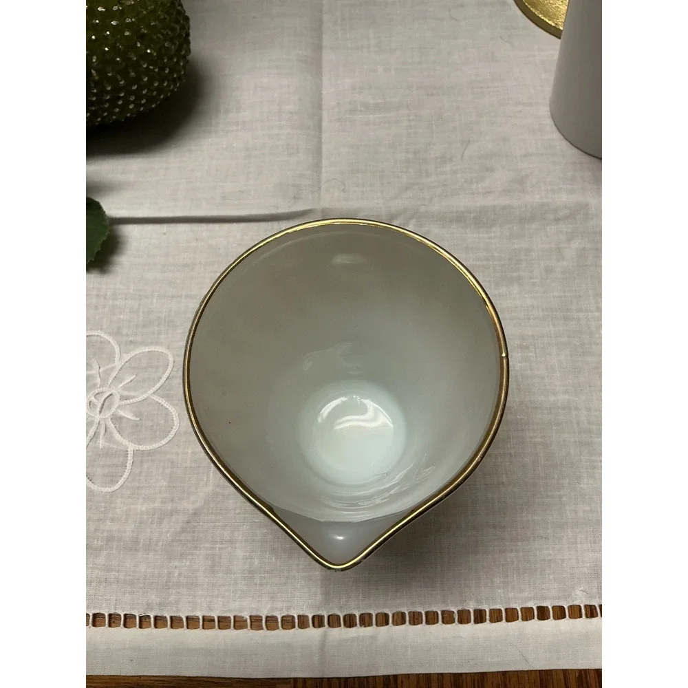 Vintage Fire-King Swirl Milk Glass Creamer Gold Rim Anchor‎ Hocking Creamer